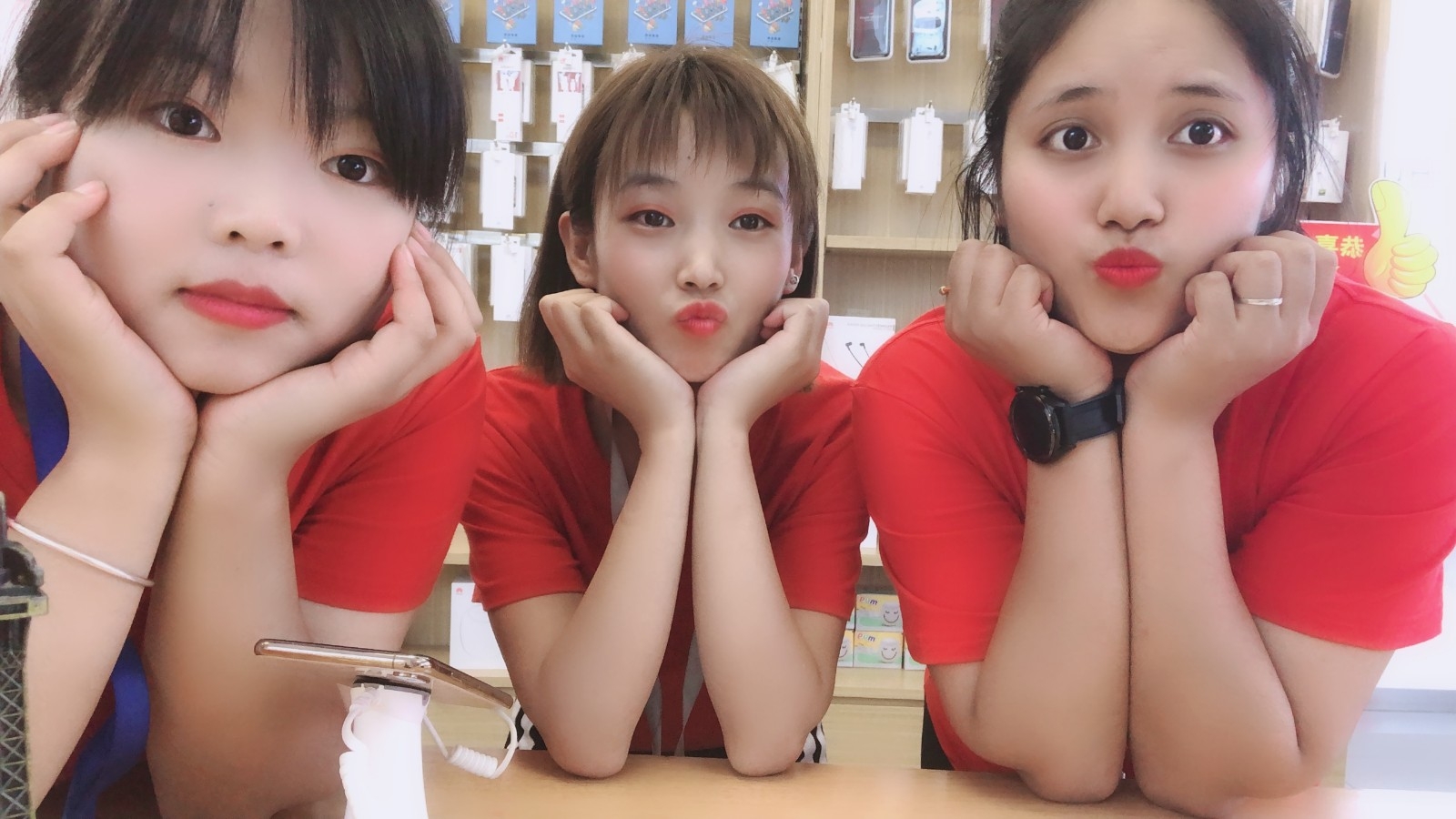 圖騰店.jpg